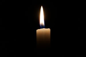 Candle Light Candlelight Flame  - webandi / Pixabay
